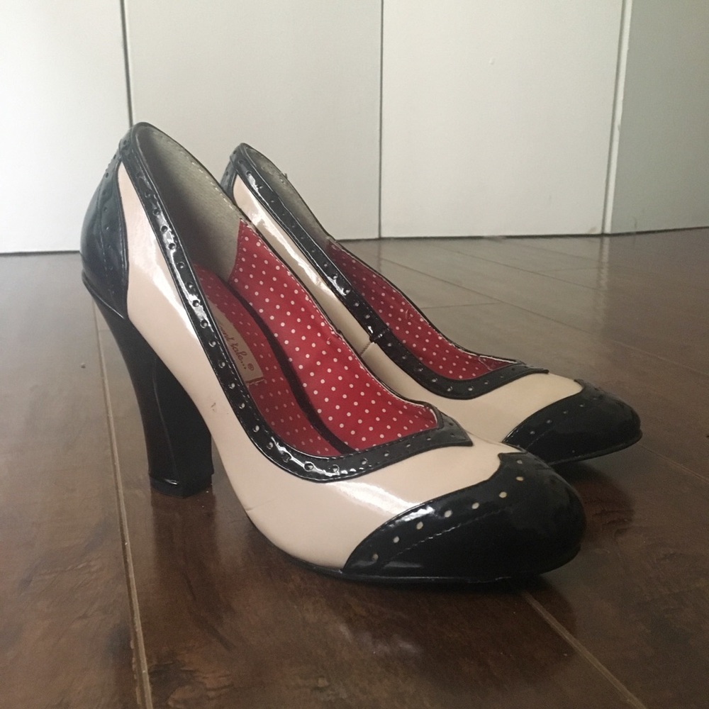 B.A.I.T Pin- up Pumps | NEW